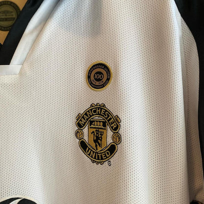 Manchester United 2001/02 (Away) Centenary Kit