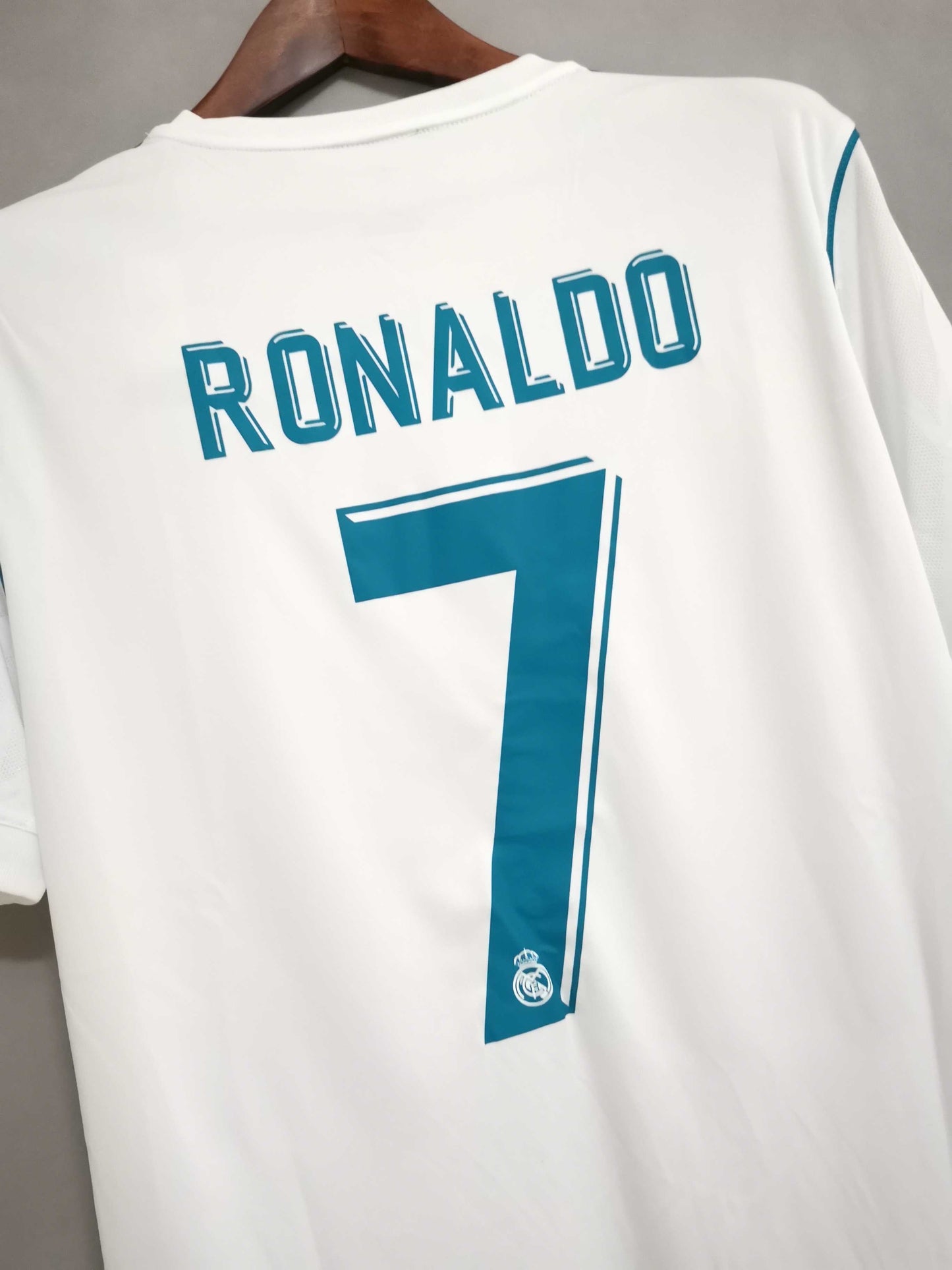 Real Madrid 2017/18 (Home)